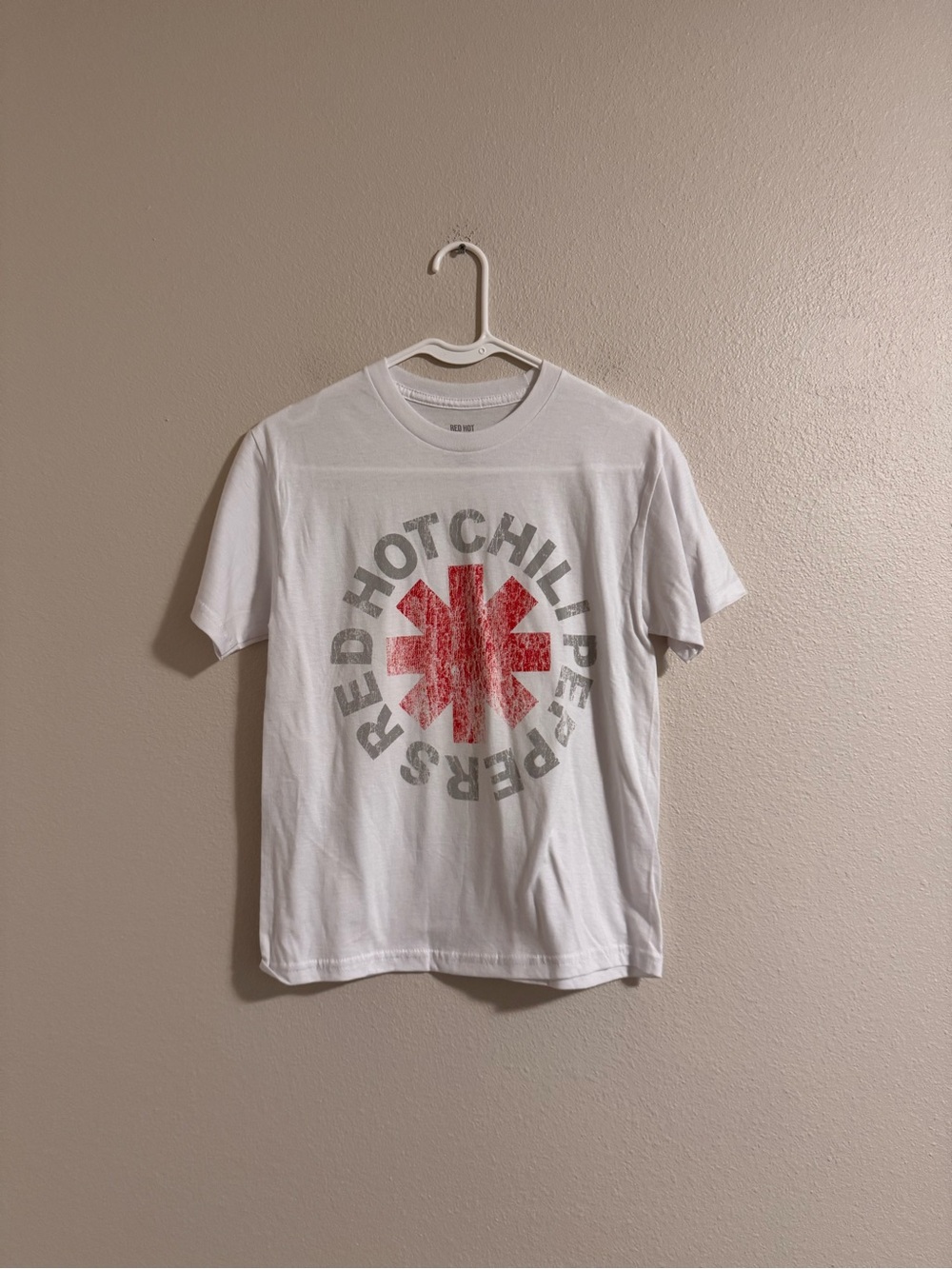 Red hot chili peppers Logo Tee - White & Red